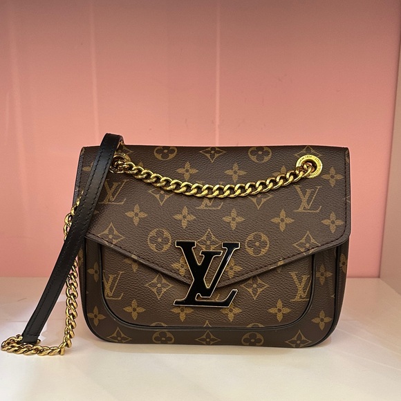 Louis Vuitton Handbags - Louis Vuitton Monogram Passy Handbag